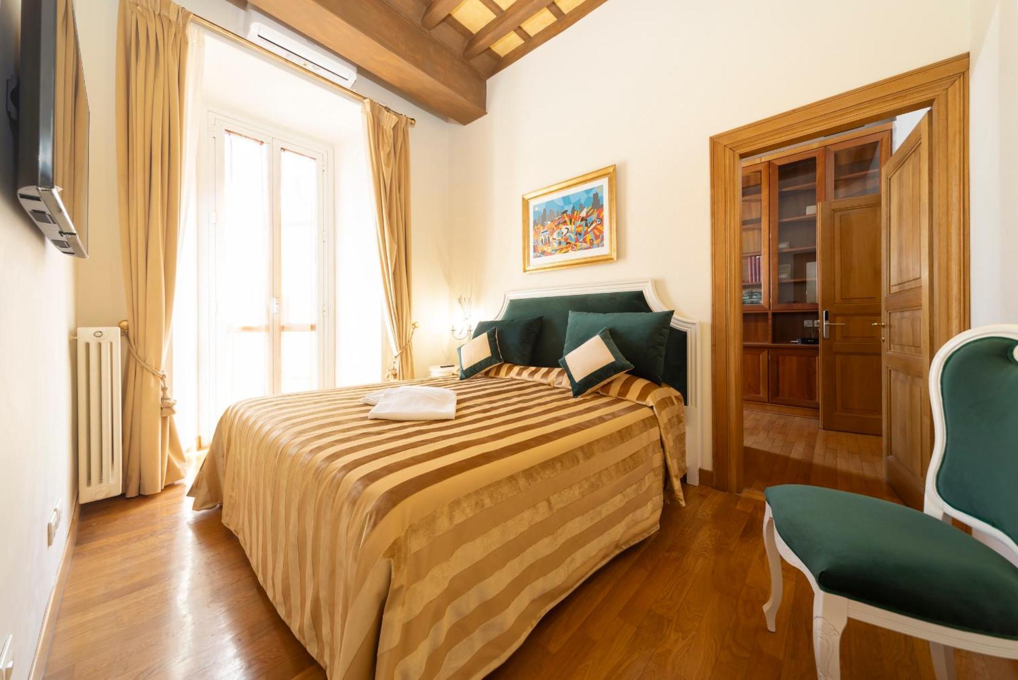 Pantheon Suites In Rome — Photos 2
