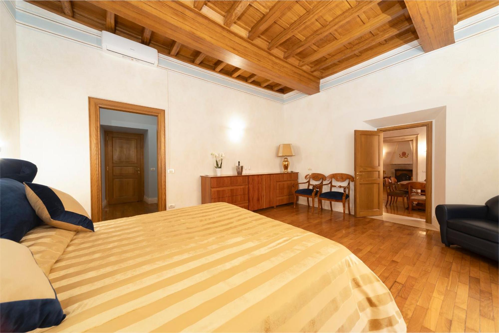 Pantheon Suites In Rome — Photos 3